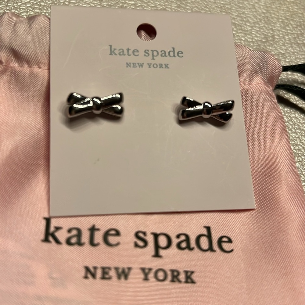 Kate Spade silver bow stud earrings NEW